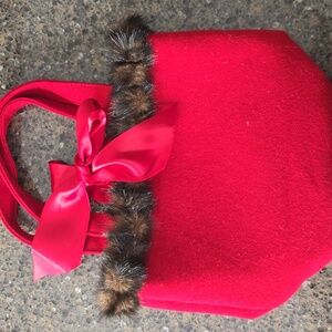 RED FAUX FUR MINI WOOL BATH &BODY WORKS BAG